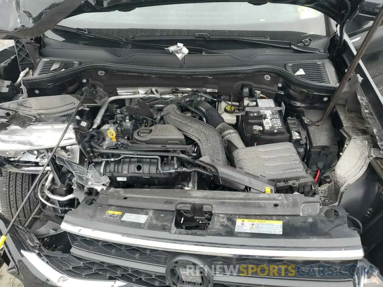 13 Photograph of a damaged car 3VVUX7B25RM118271 VOLKSWAGEN TAOS SE 2024