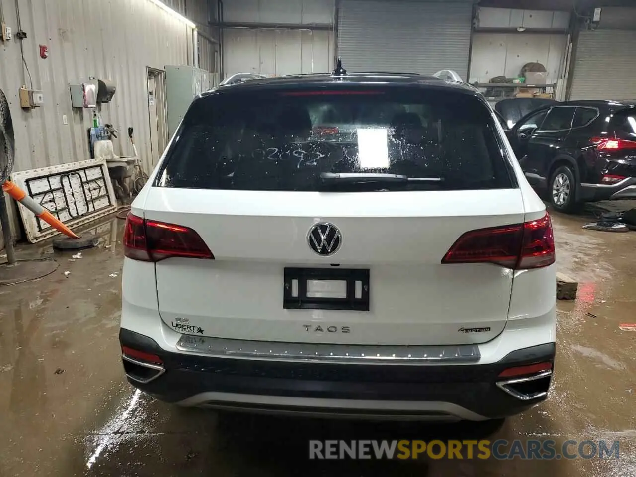 6 Photograph of a damaged car 3VVVX7B26RM017597 VOLKSWAGEN TAOS SE 2024