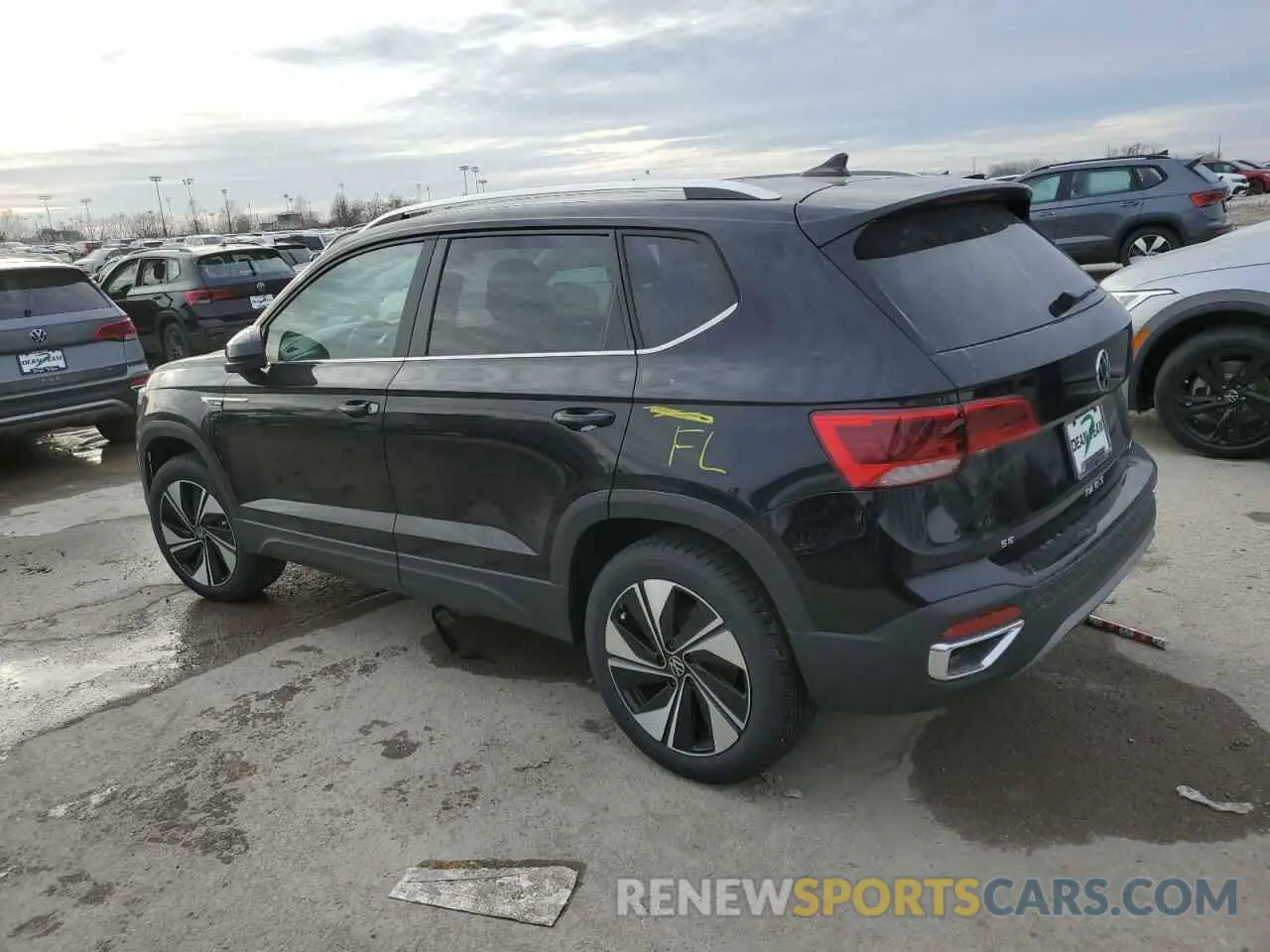 2 Photograph of a damaged car 3VVVX7B29RM120206 VOLKSWAGEN TAOS SE 2024