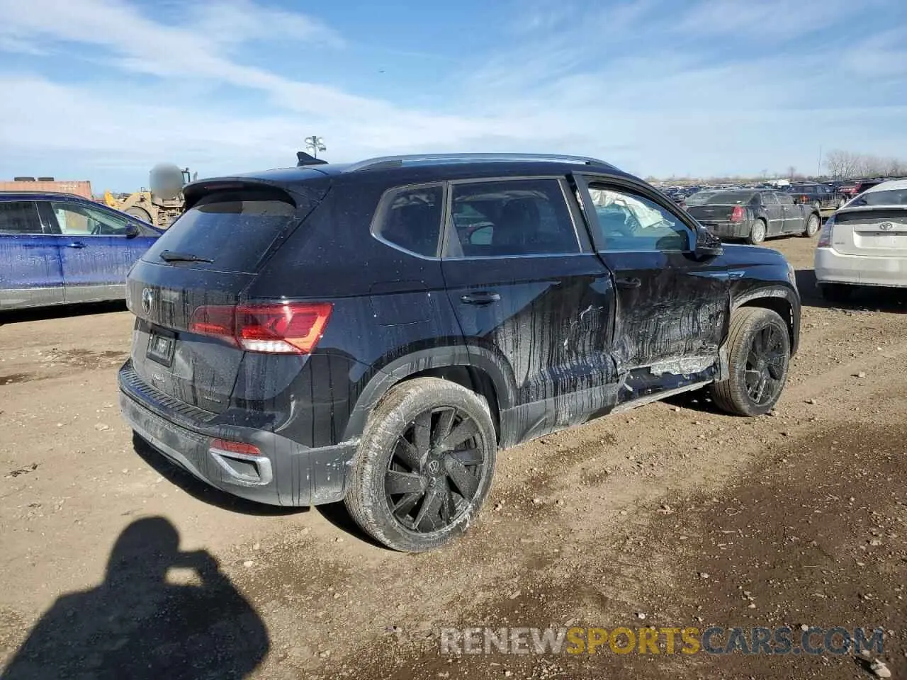 3 Photograph of a damaged car 3VVVX7B2XRM050831 VOLKSWAGEN TAOS SE 2024
