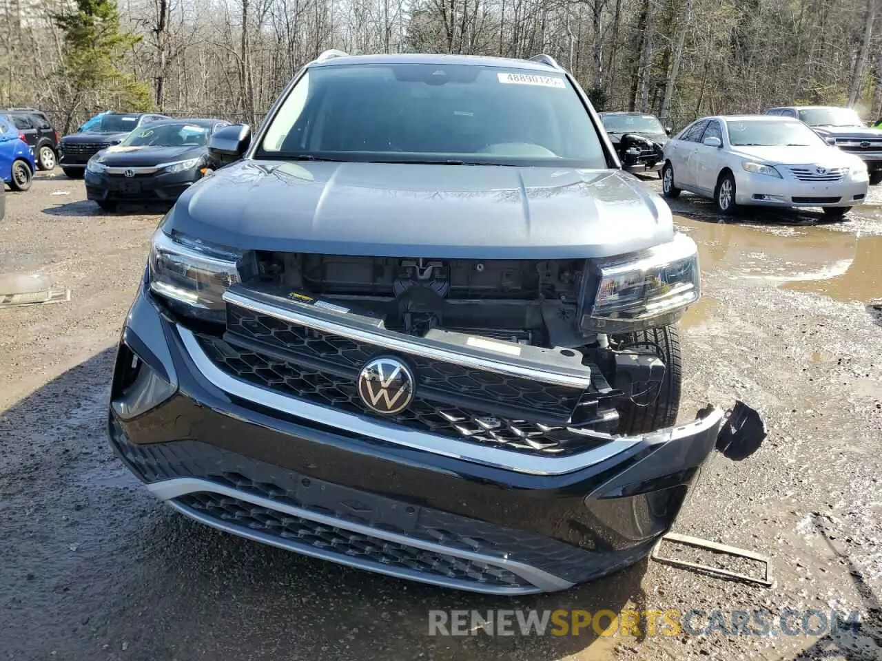 5 Photograph of a damaged car 3VVVX7B2XRM132462 VOLKSWAGEN TAOS SE 2024