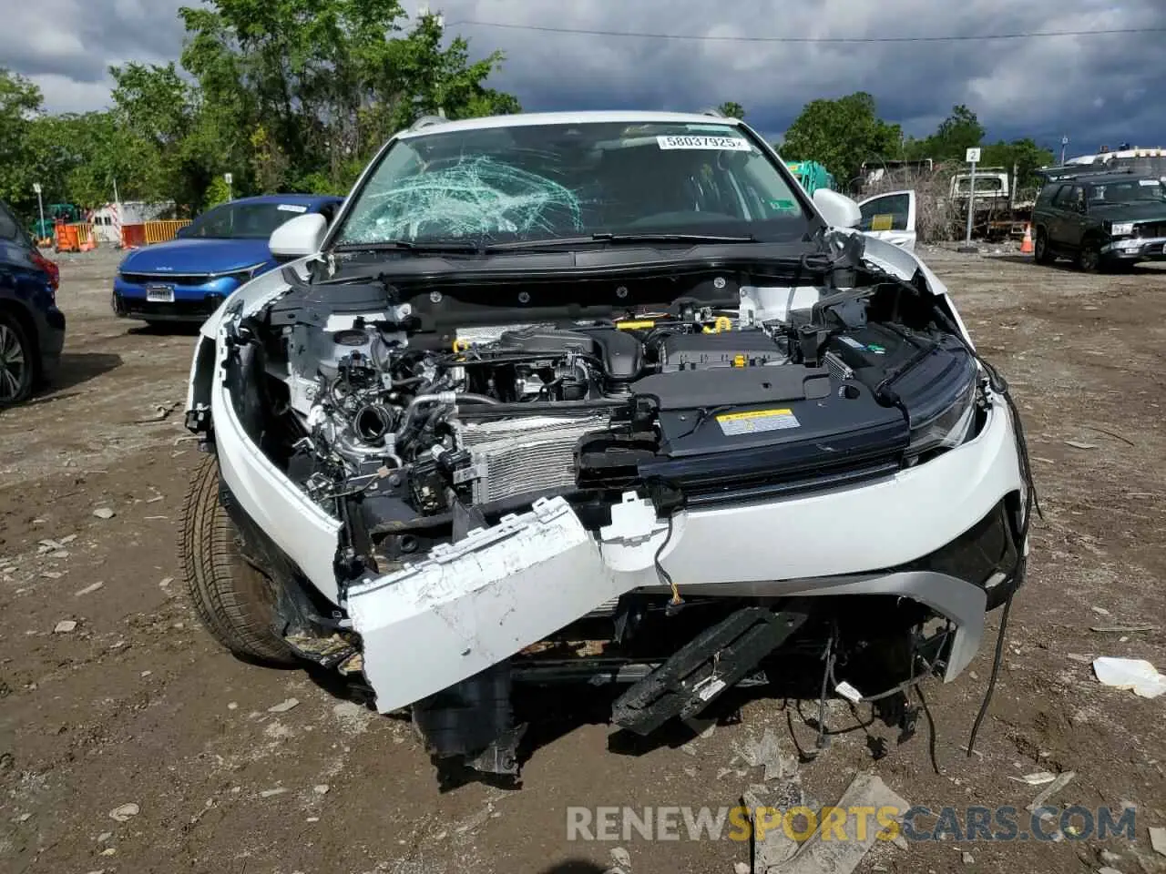 5 Photograph of a damaged car 3VVUC7B21SM031453 VOLKSWAGEN TAOS SE 2025