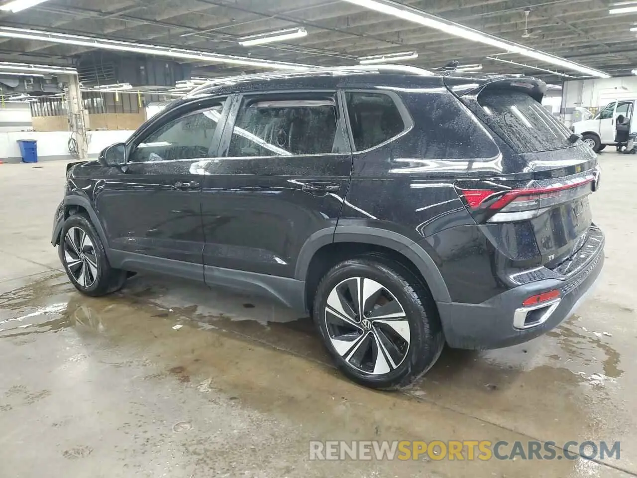 2 Photograph of a damaged car 3VVUC7B22SM010711 VOLKSWAGEN TAOS SE 2025
