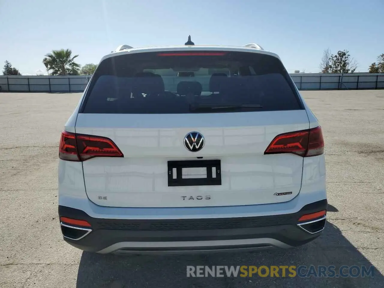 6 Photograph of a damaged car 3VVLX7B22NM082450 VOLKSWAGEN TAOS SE IQ 2022