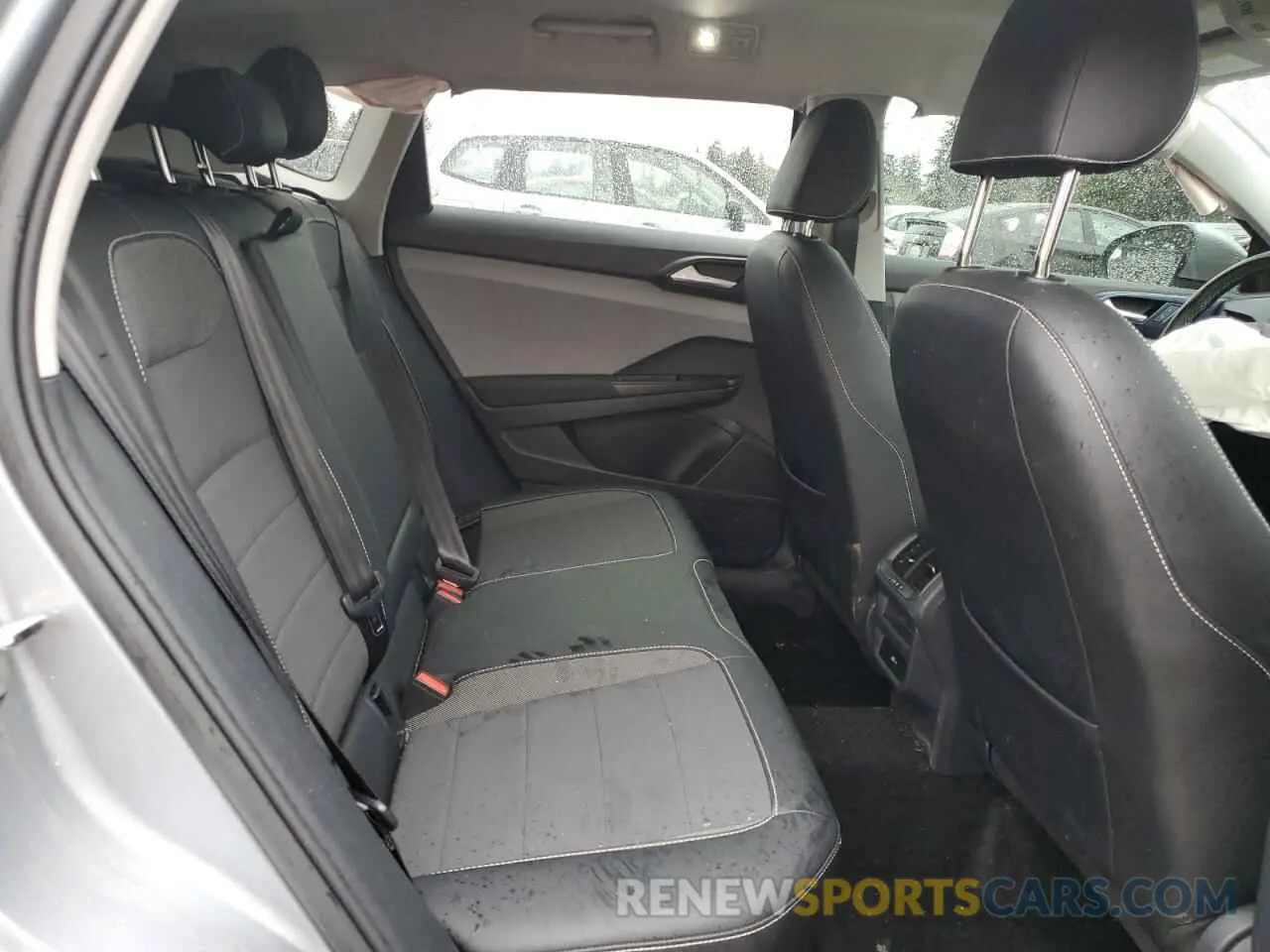 10 Photograph of a damaged car 3VVLX7B24NM067593 VOLKSWAGEN TAOS SE IQ 2022