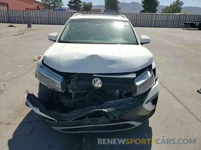 14 Photograph of a damaged car 3VVLX7B27NM023975 VOLKSWAGEN TAOS SE IQ 2022