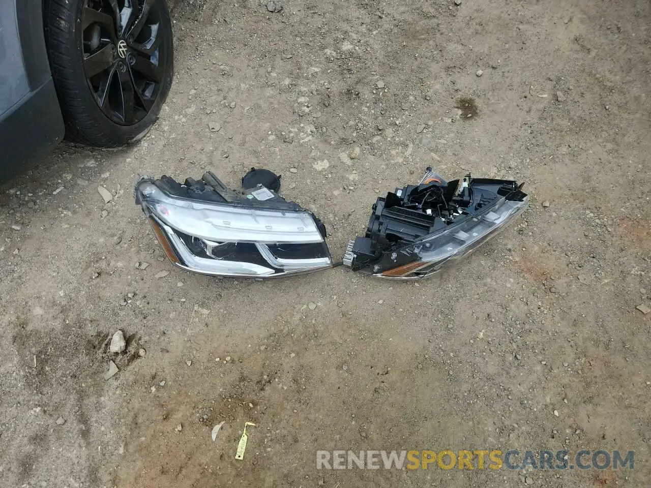 13 Photograph of a damaged car 3VV1X7B29NM002486 VOLKSWAGEN TAOS SEL 2022