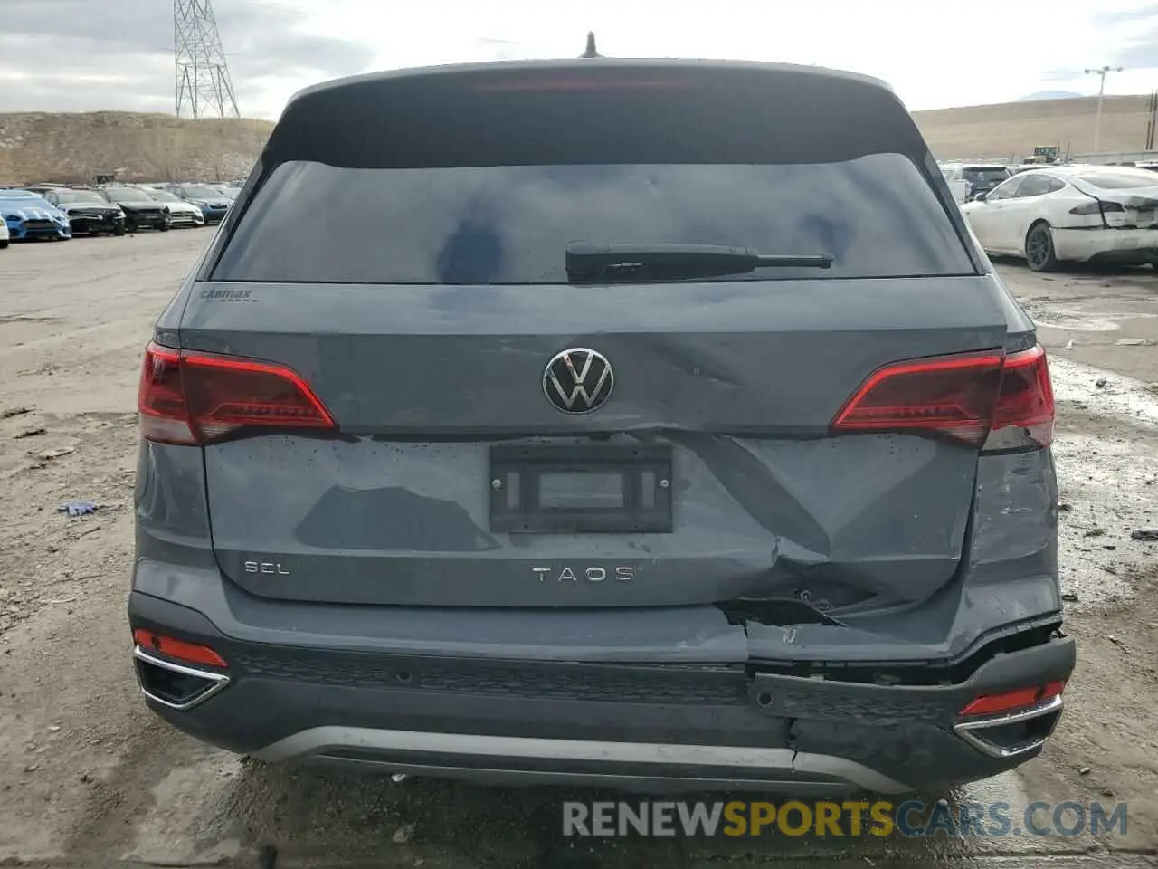 6 Photograph of a damaged car 3VV1X7B29NM011303 VOLKSWAGEN TAOS SEL 2022