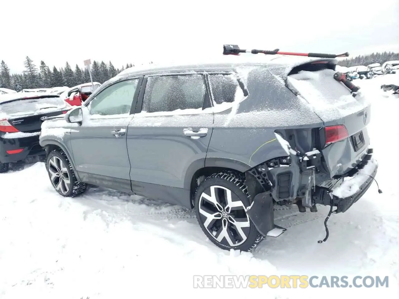 2 Photograph of a damaged car 3VV2X7B20NM030861 VOLKSWAGEN TAOS SEL 2022