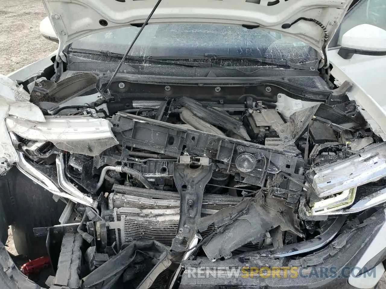 11 Photograph of a damaged car 3VV2X7B20NM036918 VOLKSWAGEN TAOS SEL 2022