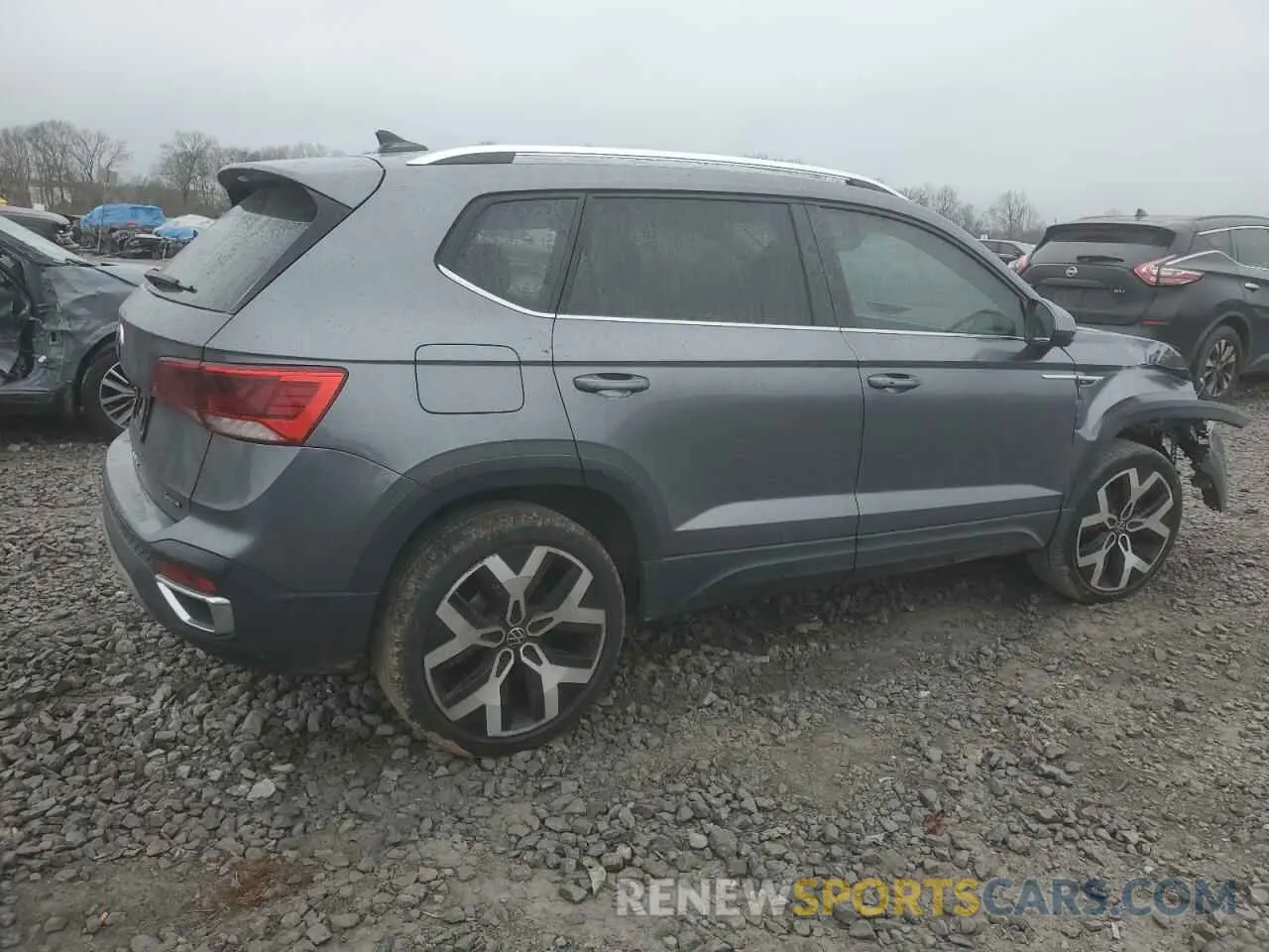 3 Photograph of a damaged car 3VVJX7B29NM023144 VOLKSWAGEN TAOS SEL 2022