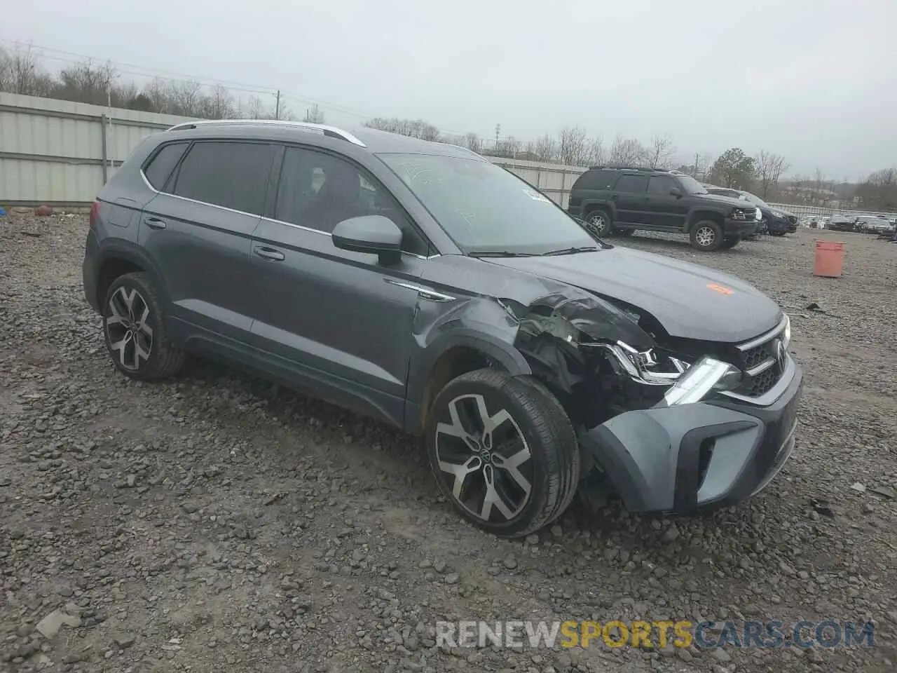 4 Photograph of a damaged car 3VVJX7B29NM023144 VOLKSWAGEN TAOS SEL 2022