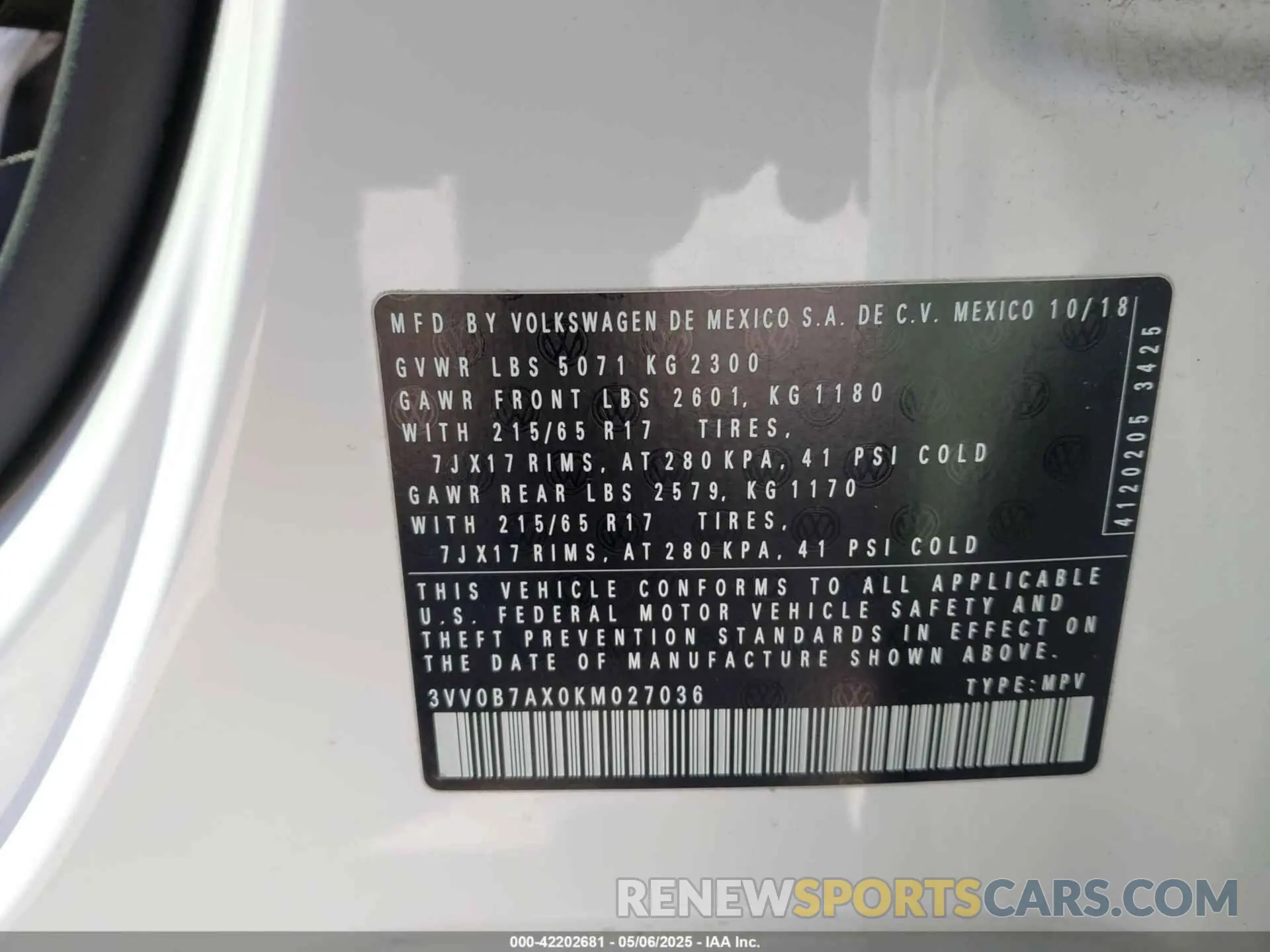 9 Photograph of a damaged car 3VV0B7AX0KM027036 VOLKSWAGEN TIGUAN 2019