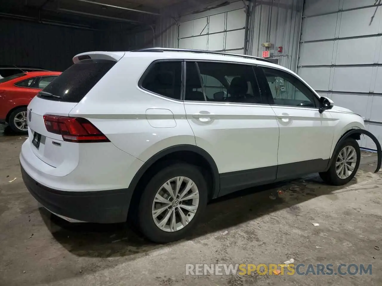 3 Photograph of a damaged car 3VV0B7AX0KM177700 VOLKSWAGEN TIGUAN 2019