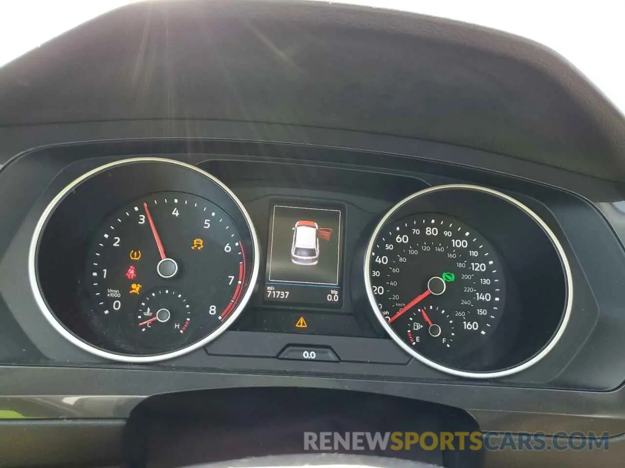 9 Photograph of a damaged car 3VV0B7AX0KM200859 VOLKSWAGEN TIGUAN 2019