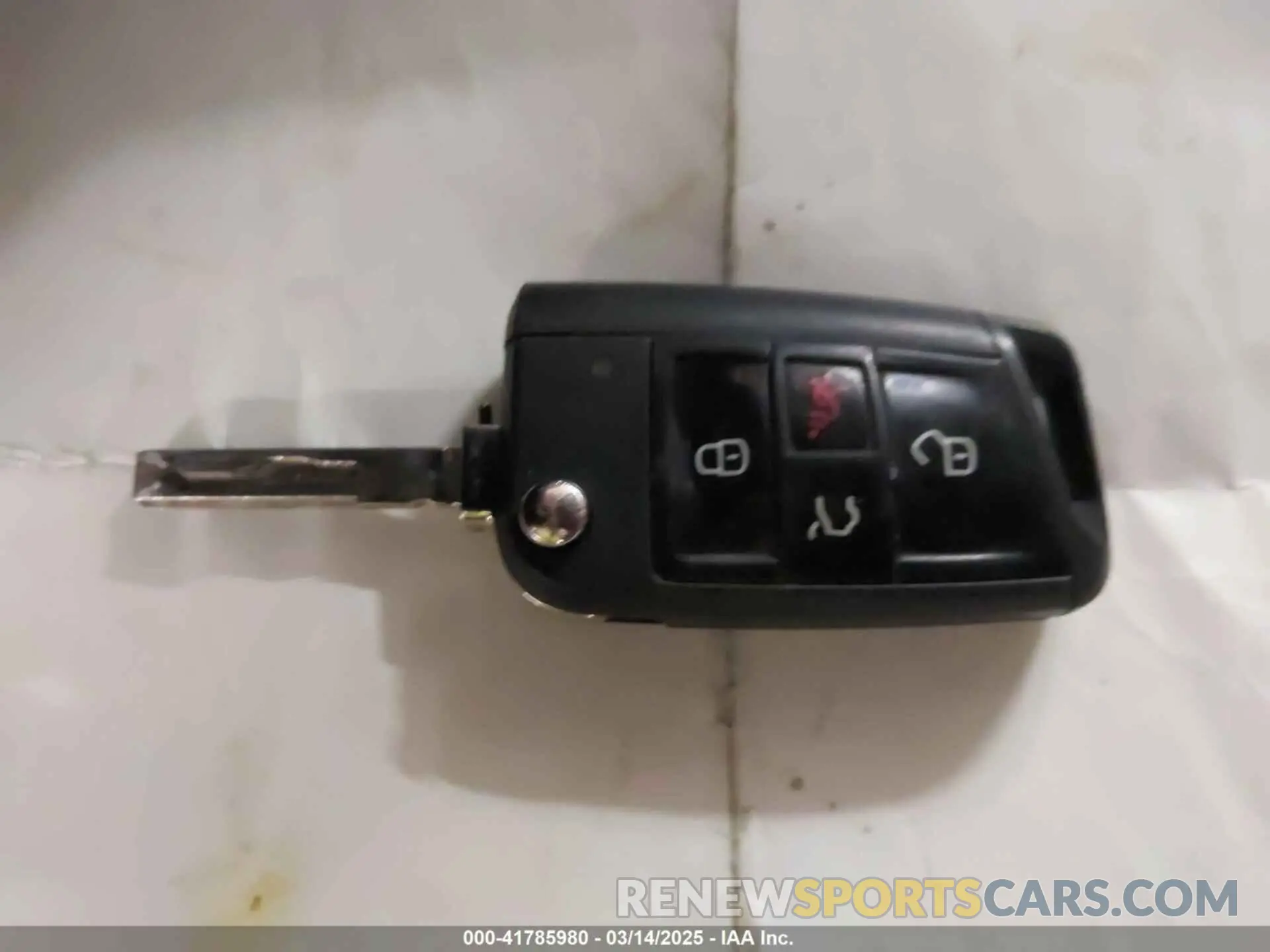 11 Photograph of a damaged car 3VV0B7AX5KM180611 VOLKSWAGEN TIGUAN 2019