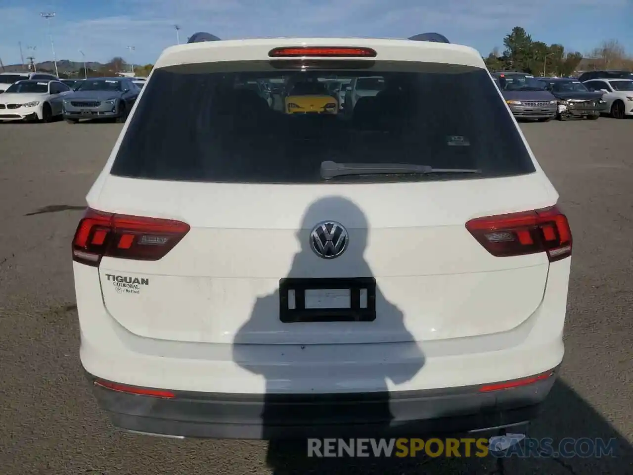 6 Photograph of a damaged car 3VV0B7AX7KM055139 VOLKSWAGEN TIGUAN 2019