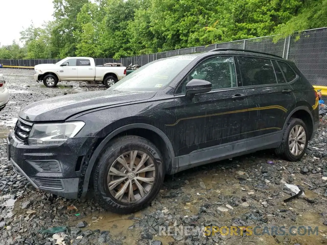 1 Photograph of a damaged car 3VV0B7AX7KM067047 VOLKSWAGEN TIGUAN 2019