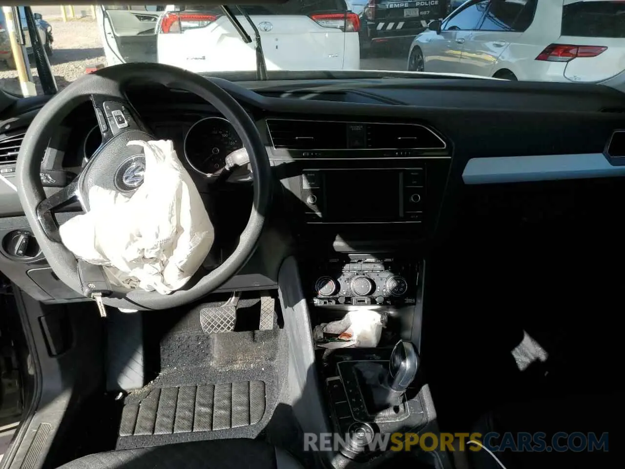 8 Photograph of a damaged car 3VV0B7AX7KM162370 VOLKSWAGEN TIGUAN 2019