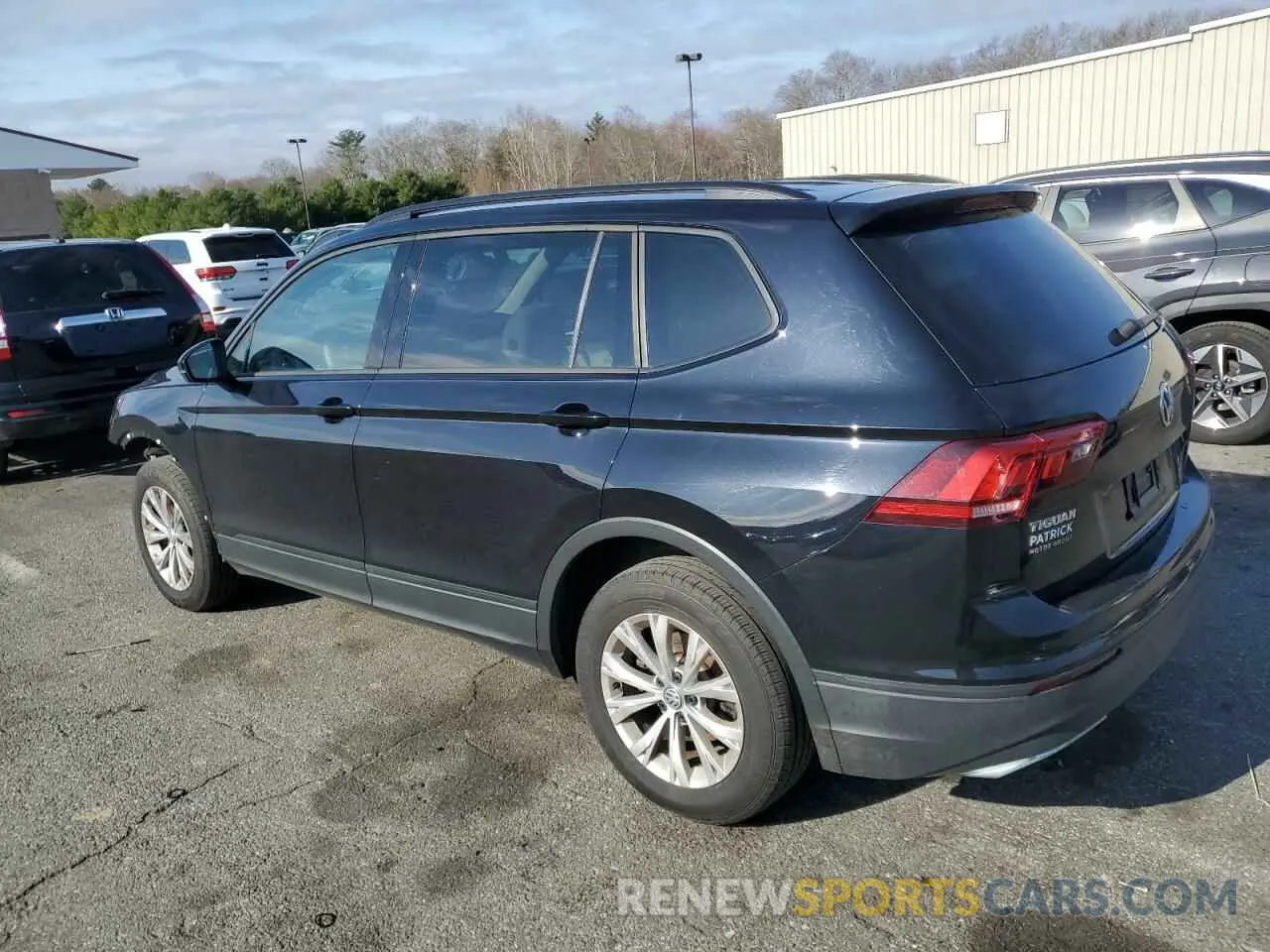 2 Photograph of a damaged car 3VV0B7AX8KM025311 VOLKSWAGEN TIGUAN 2019