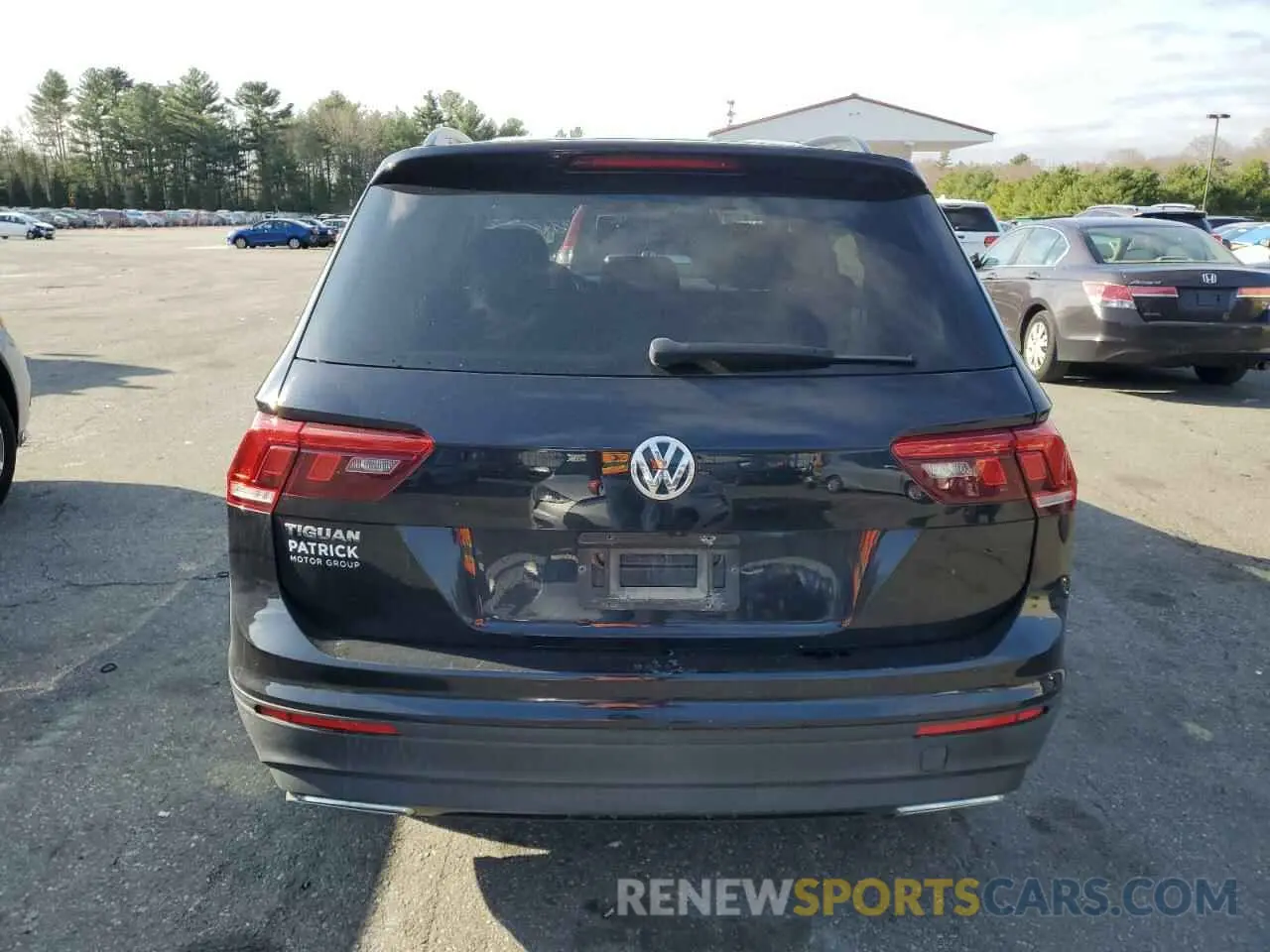 6 Photograph of a damaged car 3VV0B7AX8KM025311 VOLKSWAGEN TIGUAN 2019