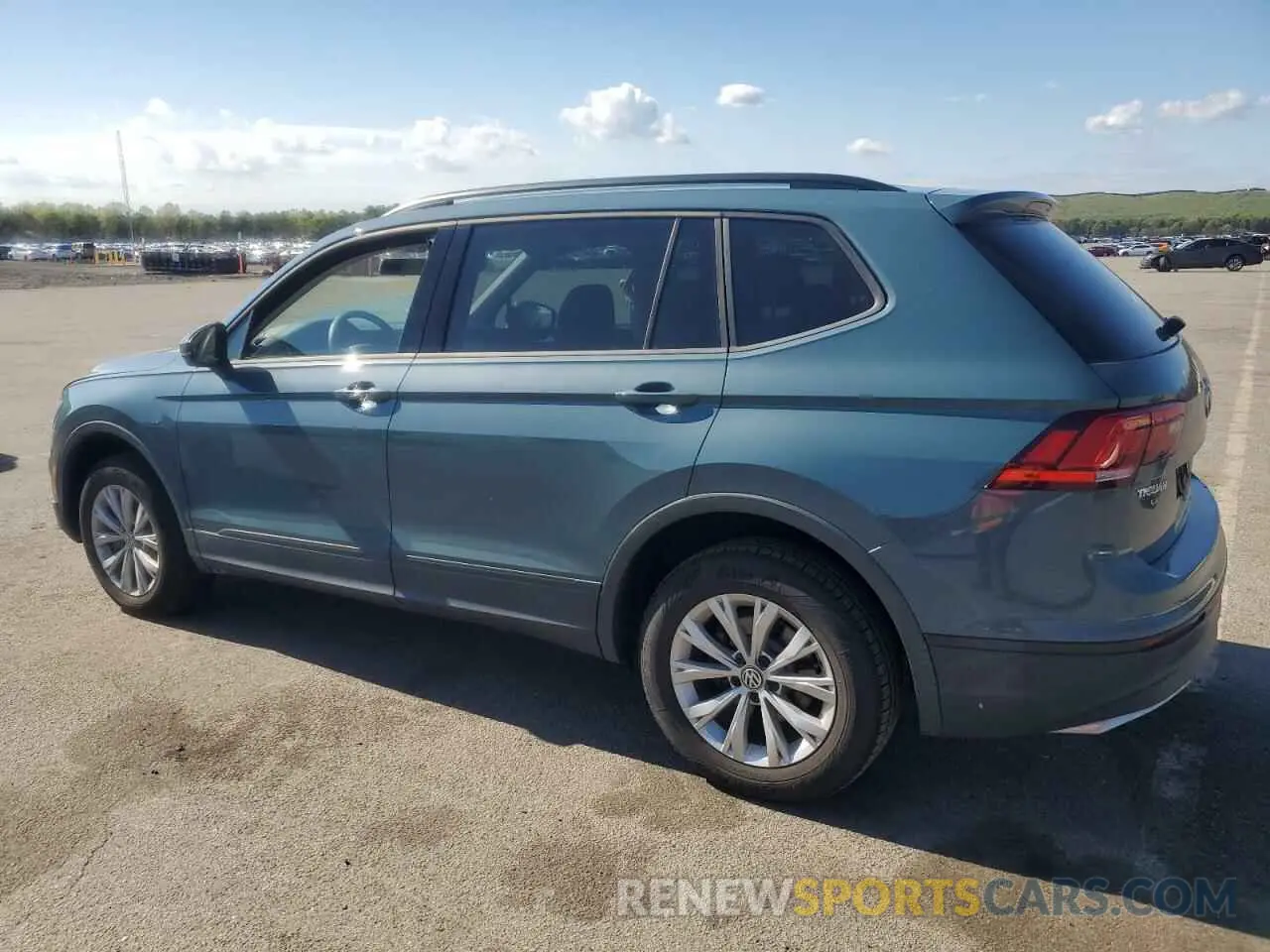 2 Photograph of a damaged car 3VV0B7AX8KM179193 VOLKSWAGEN TIGUAN 2019