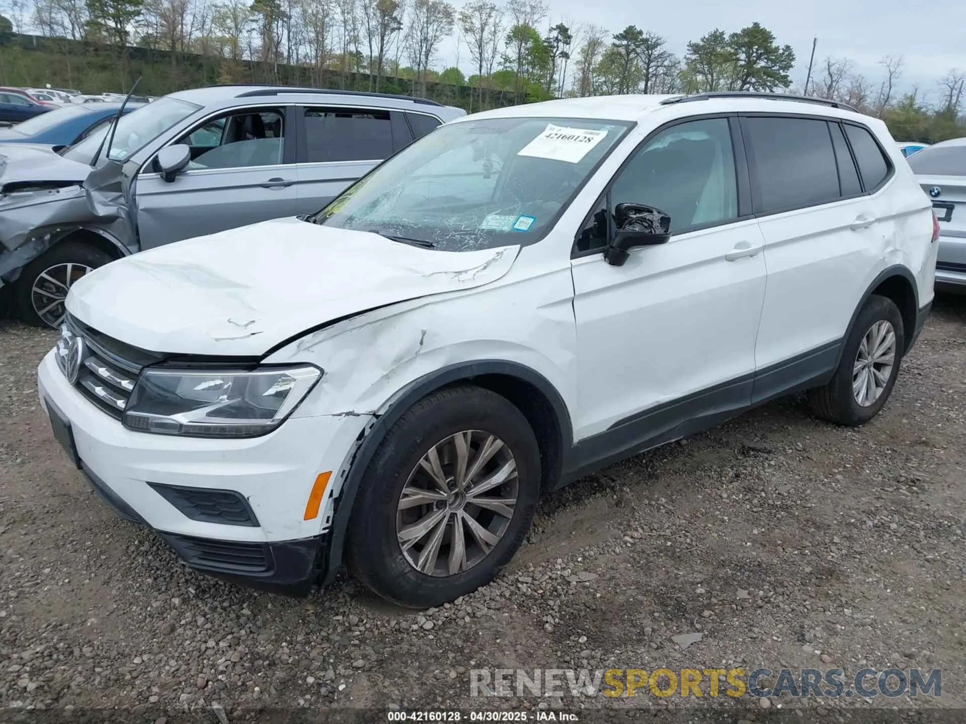 2 Photograph of a damaged car 3VV0B7AX9KM055305 VOLKSWAGEN TIGUAN 2019