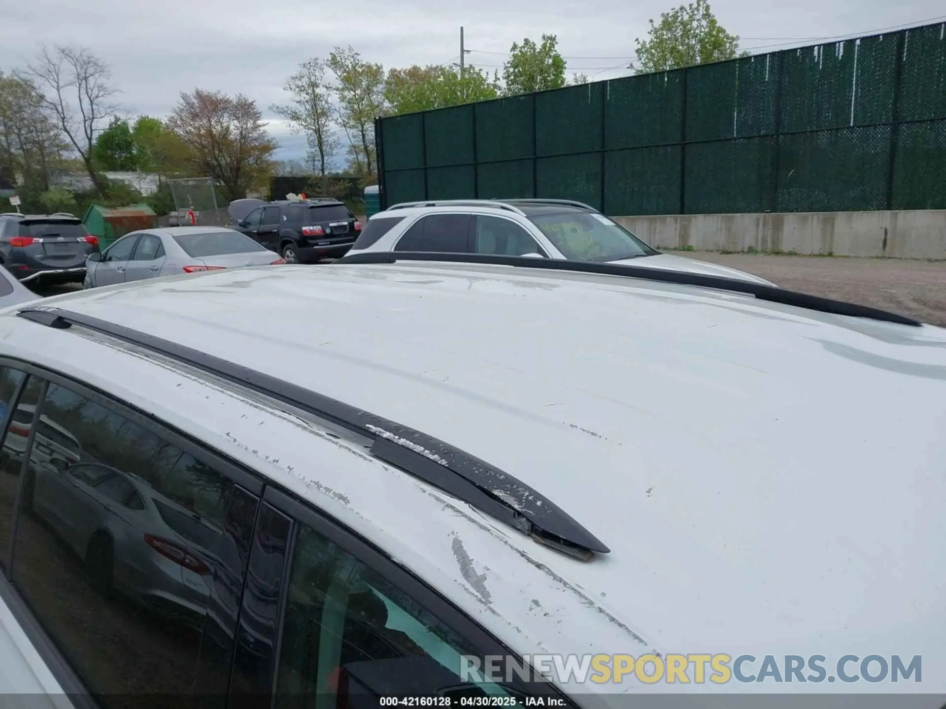21 Photograph of a damaged car 3VV0B7AX9KM055305 VOLKSWAGEN TIGUAN 2019