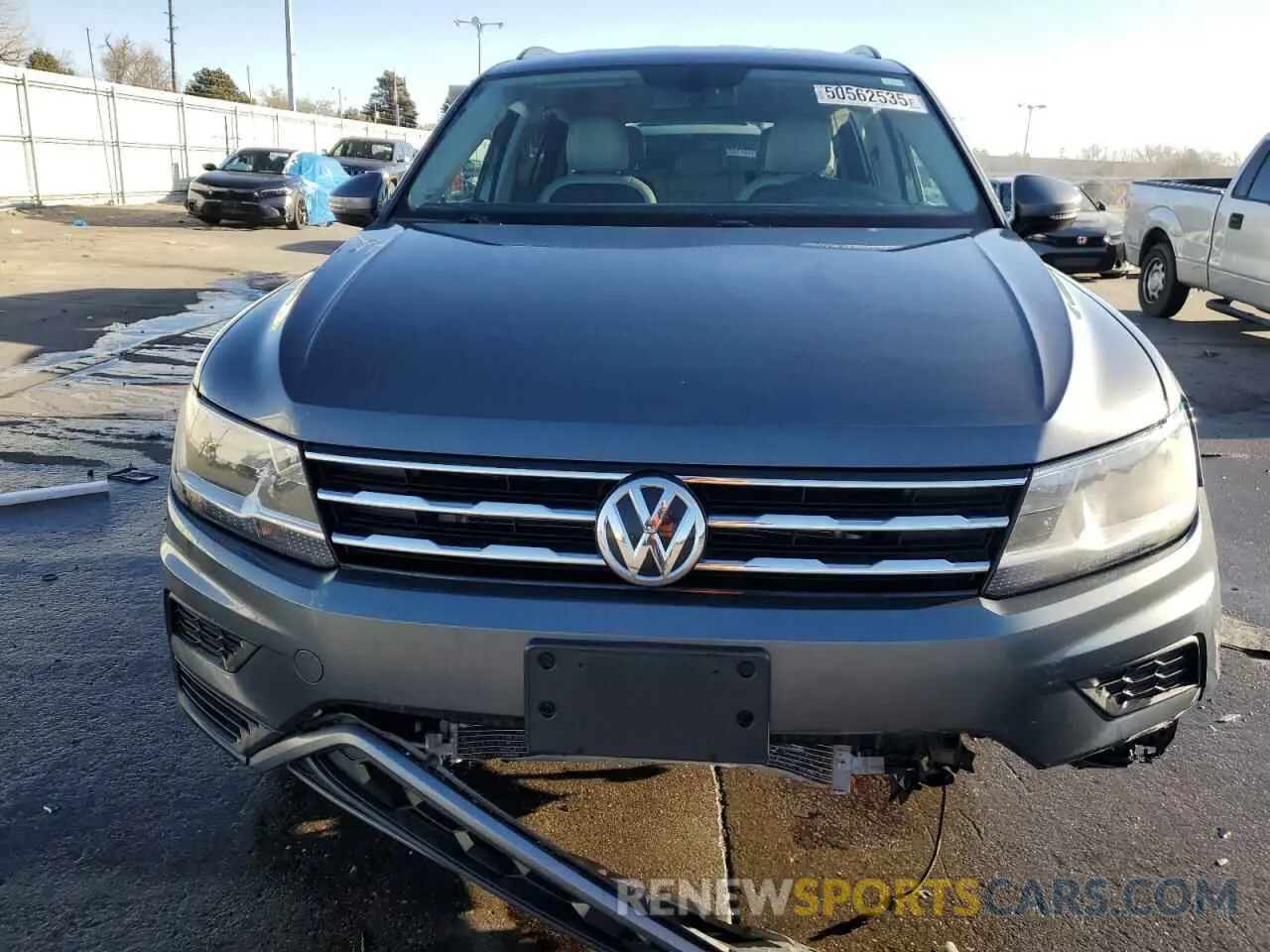 5 Photograph of a damaged car 3VV0B7AX9KM056521 VOLKSWAGEN TIGUAN 2019