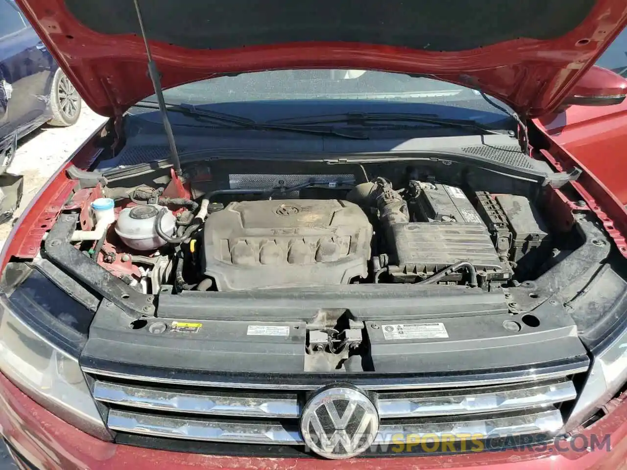 12 Photograph of a damaged car 3VV0B7AX9KM077143 VOLKSWAGEN TIGUAN 2019