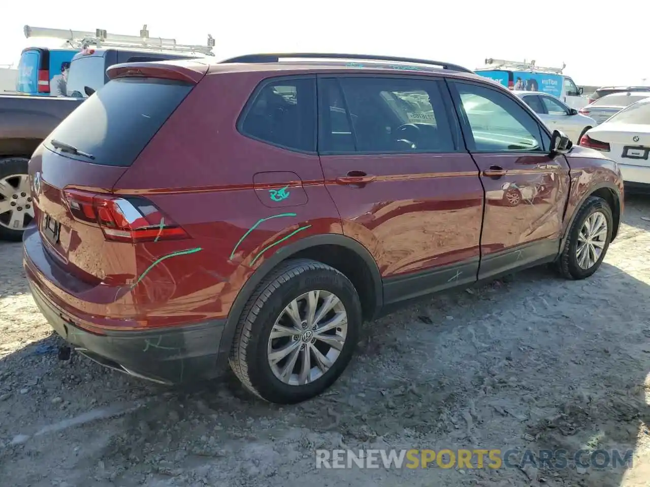 3 Photograph of a damaged car 3VV0B7AX9KM077143 VOLKSWAGEN TIGUAN 2019