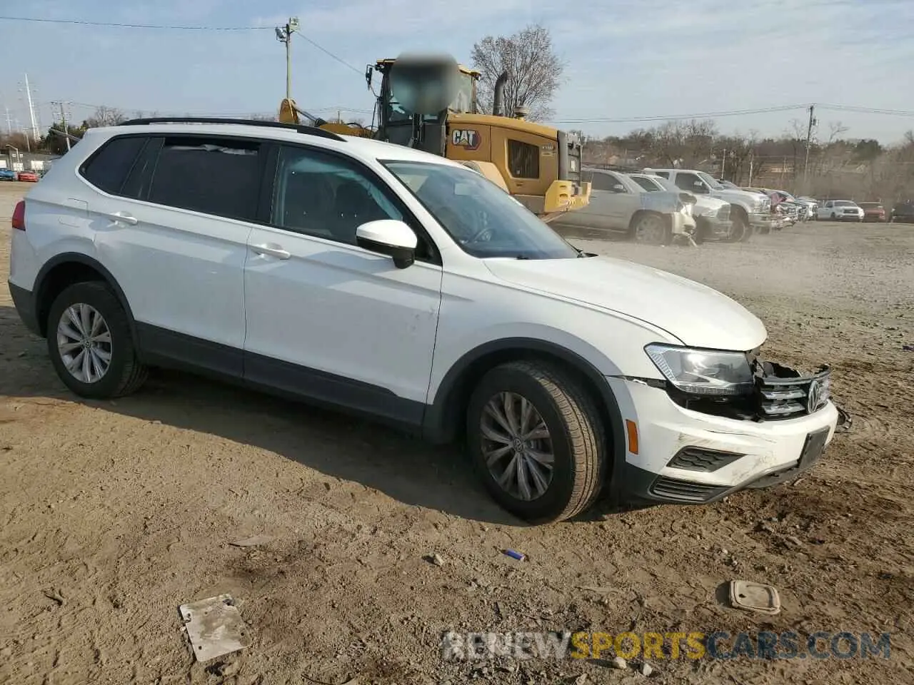 4 Photograph of a damaged car 3VV0B7AXXKM195797 VOLKSWAGEN TIGUAN 2019