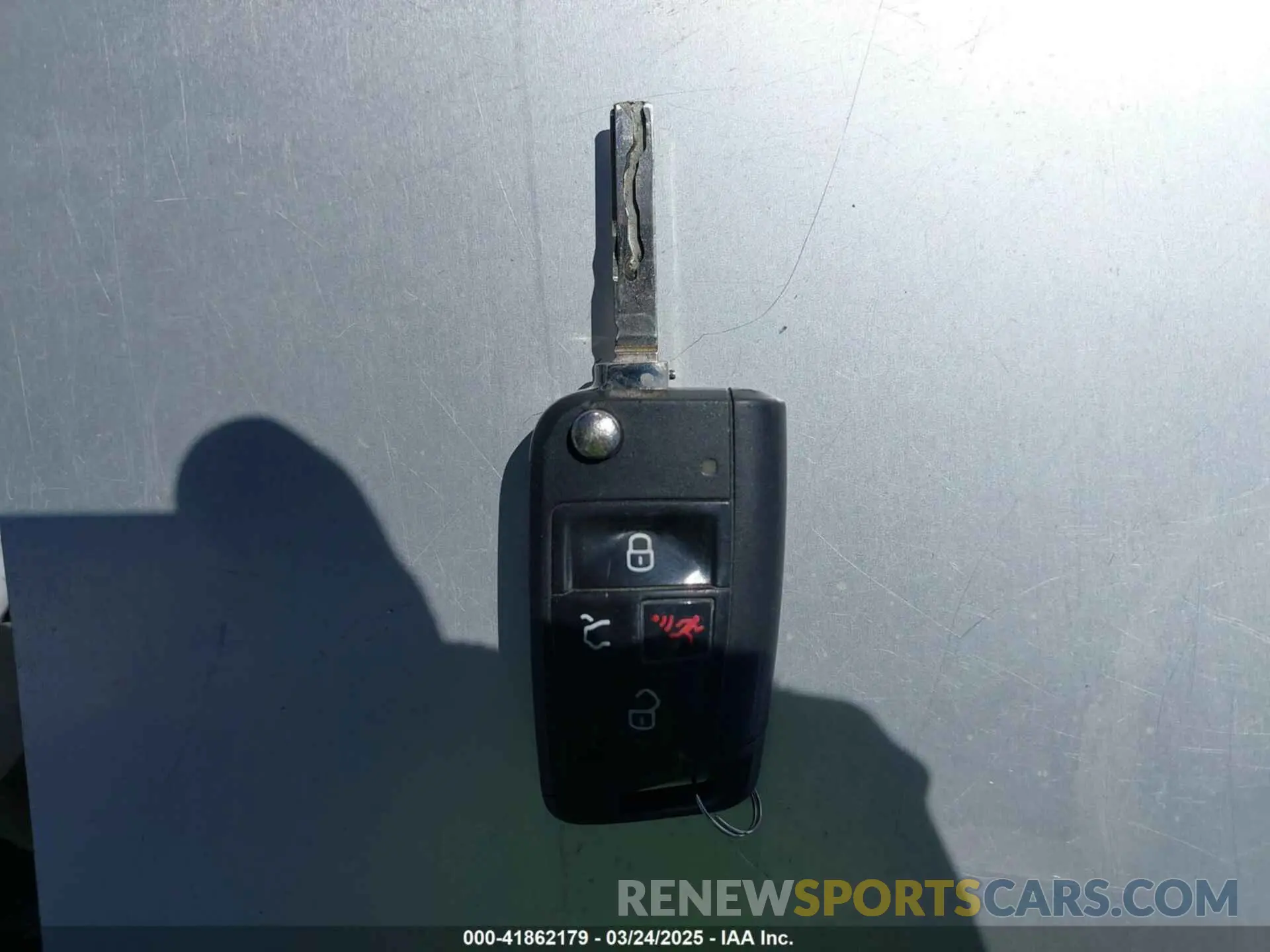 11 Photograph of a damaged car 3VV1B7AX0KM043032 VOLKSWAGEN TIGUAN 2019