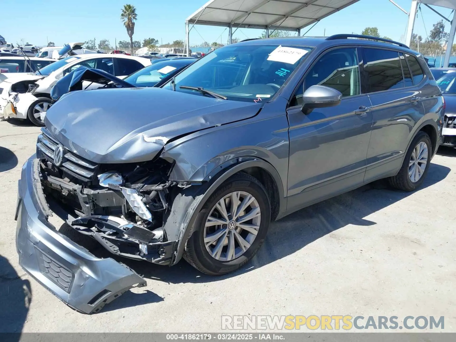 2 Photograph of a damaged car 3VV1B7AX0KM043032 VOLKSWAGEN TIGUAN 2019
