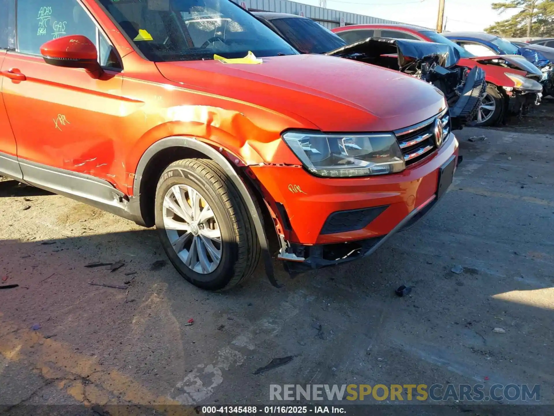 6 Photograph of a damaged car 3VV1B7AX1KM077044 VOLKSWAGEN TIGUAN 2019