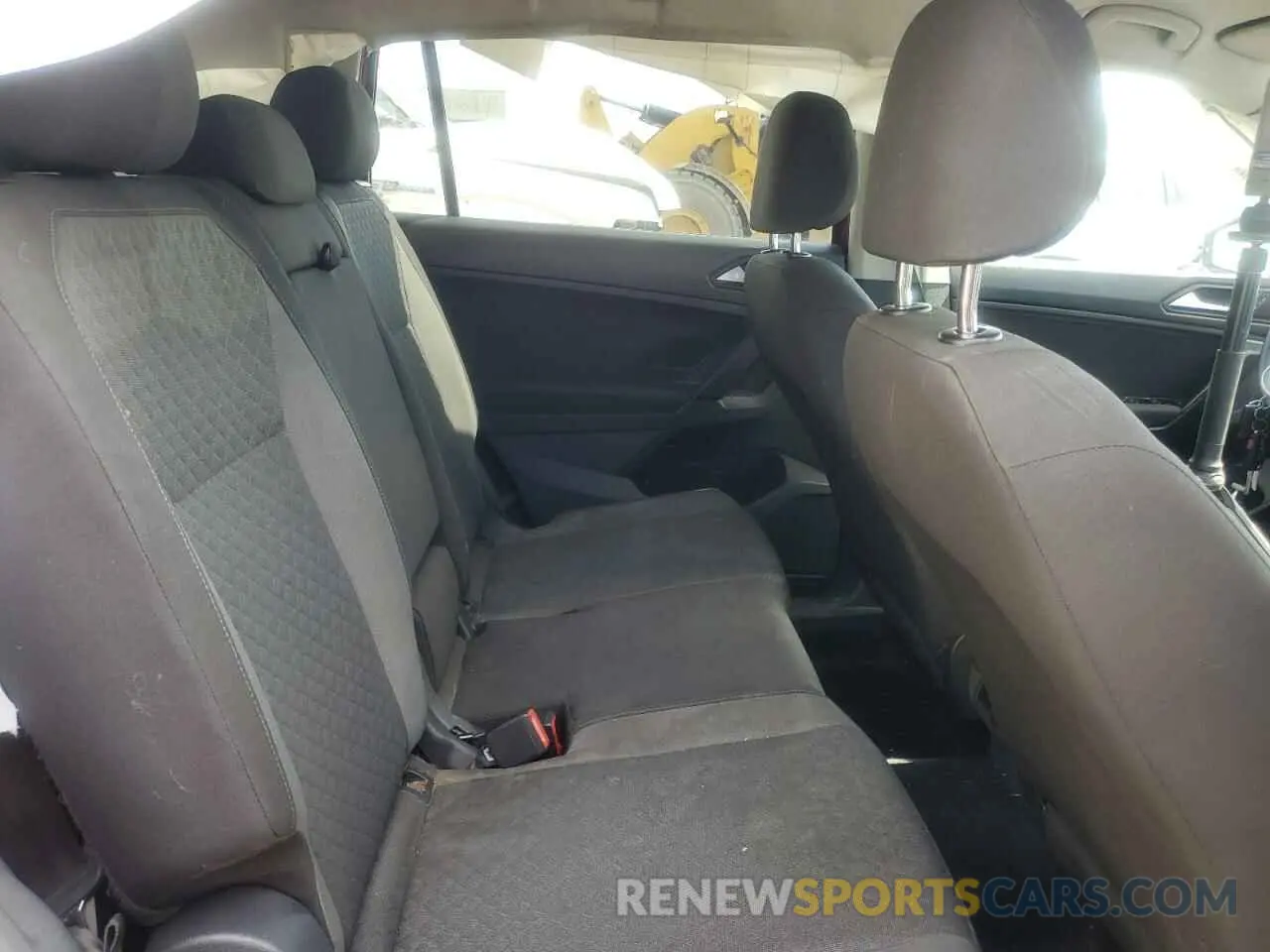 11 Photograph of a damaged car 3VV1B7AX1KM084026 VOLKSWAGEN TIGUAN 2019