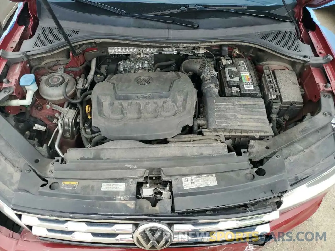 13 Photograph of a damaged car 3VV1B7AX1KM084026 VOLKSWAGEN TIGUAN 2019