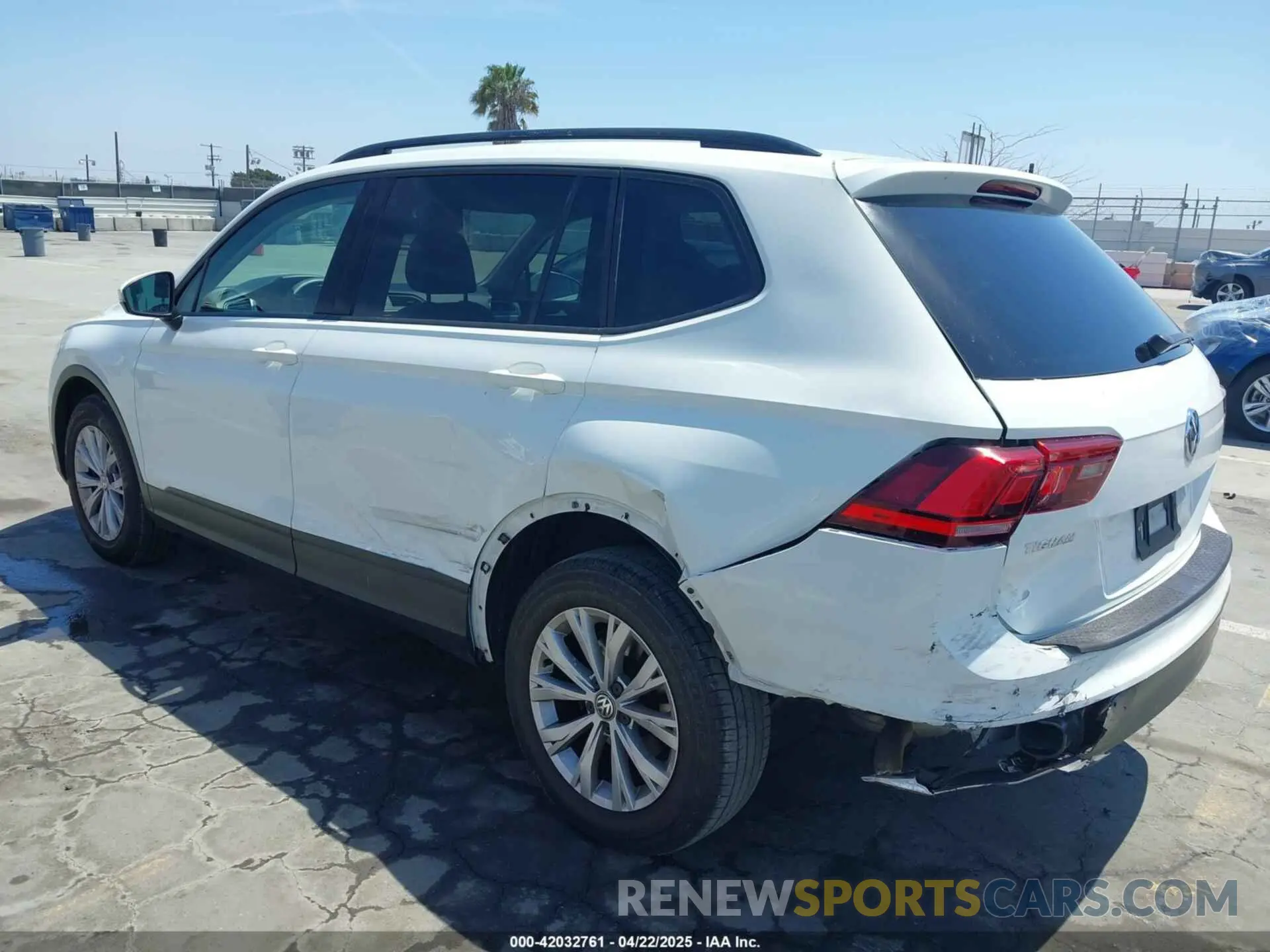 6 Photograph of a damaged car 3VV1B7AX1KM101407 VOLKSWAGEN TIGUAN 2019