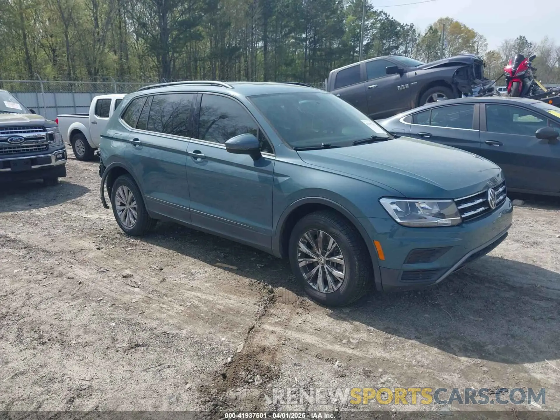 1 Photograph of a damaged car 3VV1B7AX2KM131063 VOLKSWAGEN TIGUAN 2019