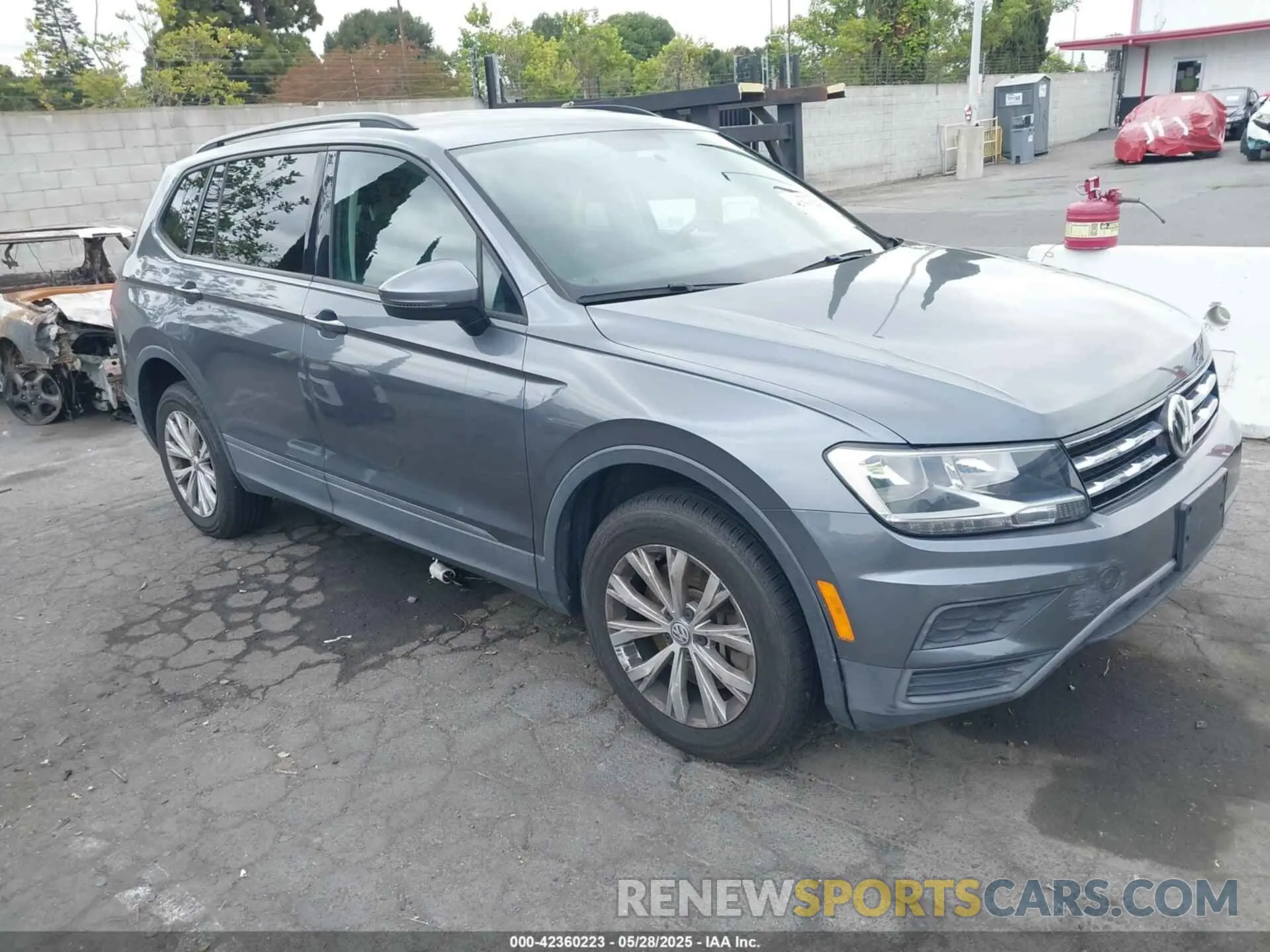 1 Photograph of a damaged car 3VV1B7AX3KM114739 VOLKSWAGEN TIGUAN 2019