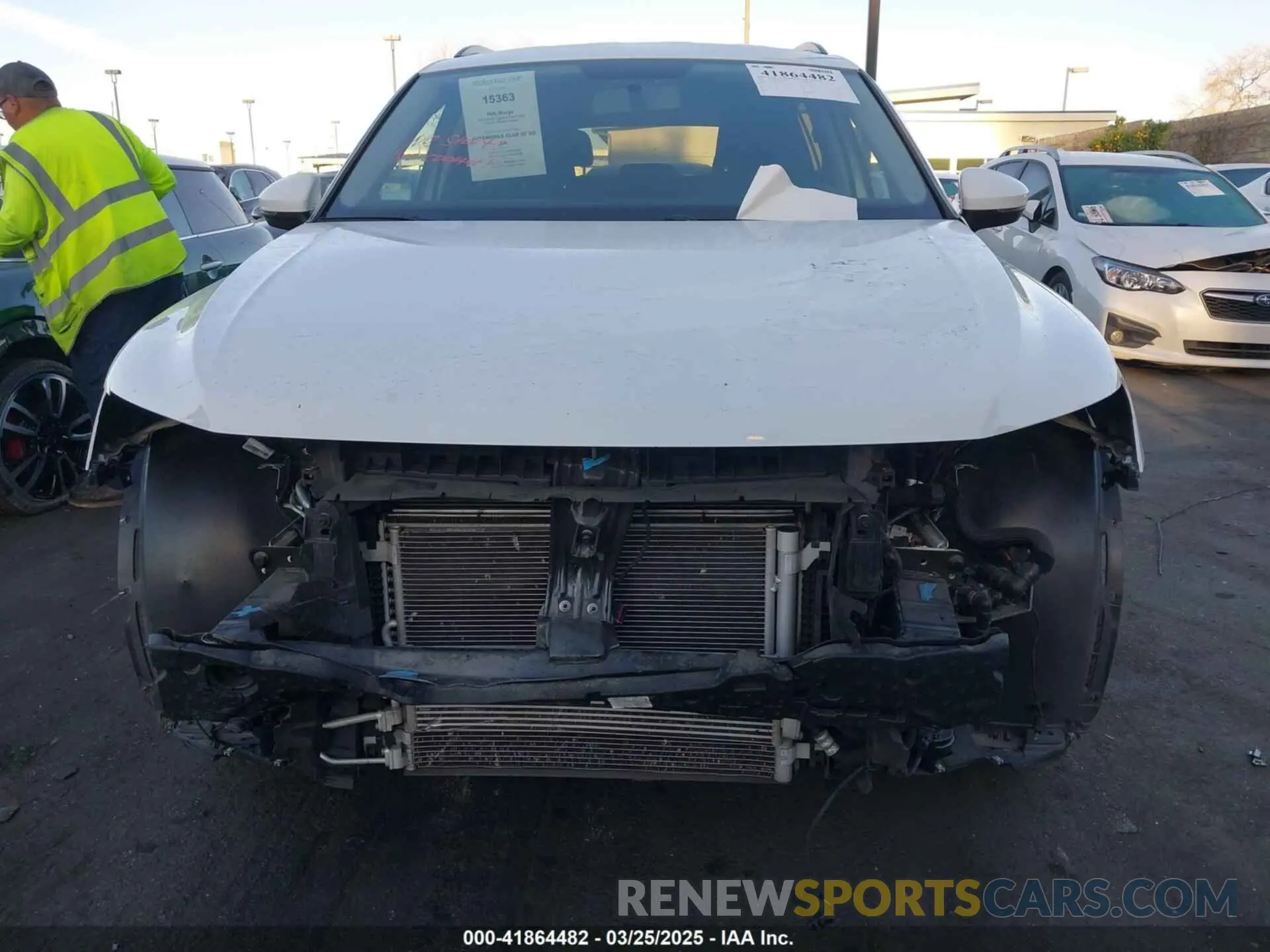 13 Photograph of a damaged car 3VV1B7AX4KM009210 VOLKSWAGEN TIGUAN 2019