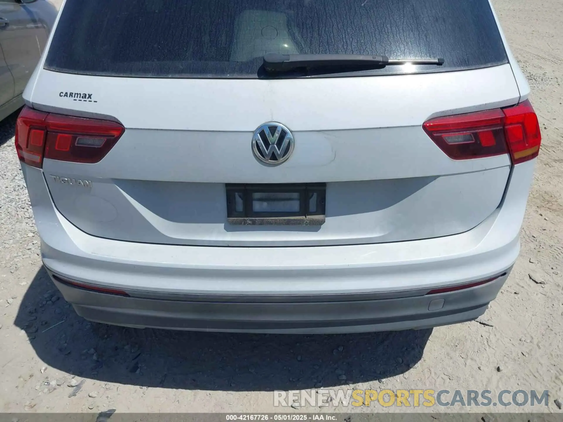 6 Photograph of a damaged car 3VV1B7AX4KM048590 VOLKSWAGEN TIGUAN 2019