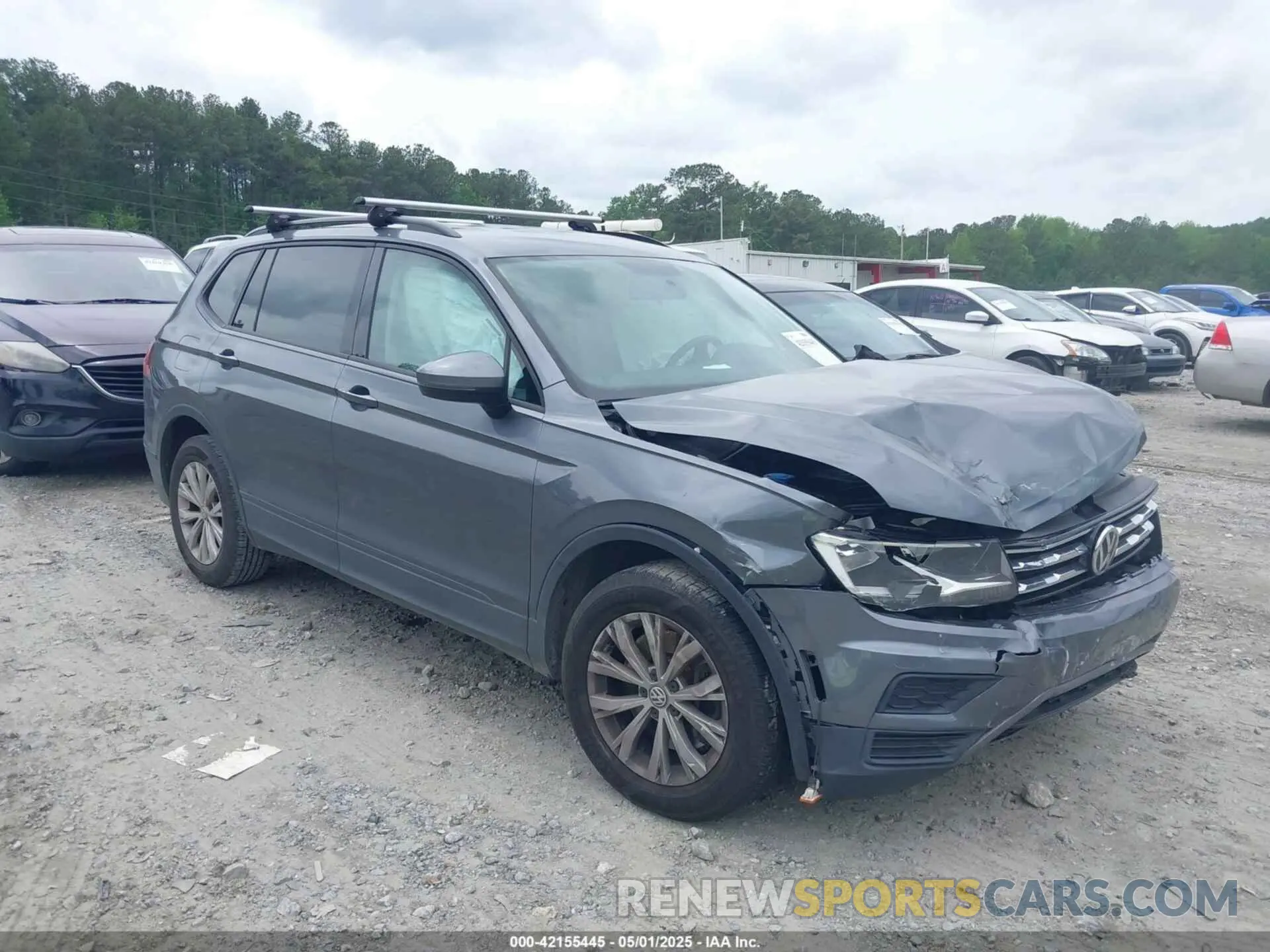 13 Photograph of a damaged car 3VV1B7AX4KM133705 VOLKSWAGEN TIGUAN 2019