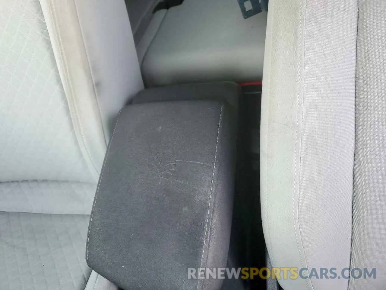 10 Photograph of a damaged car 3VV1B7AX4KM181396 VOLKSWAGEN TIGUAN 2019
