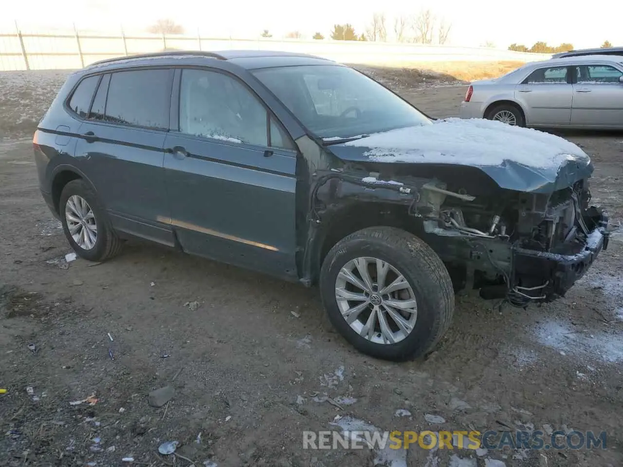 4 Photograph of a damaged car 3VV1B7AX4KM181396 VOLKSWAGEN TIGUAN 2019