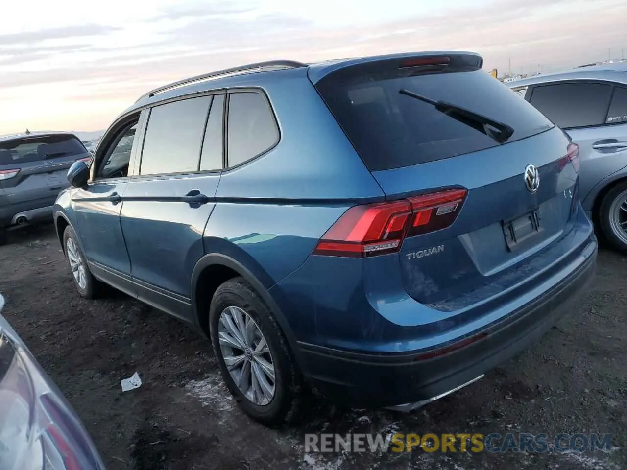 2 Photograph of a damaged car 3VV1B7AX4KM198859 VOLKSWAGEN TIGUAN 2019