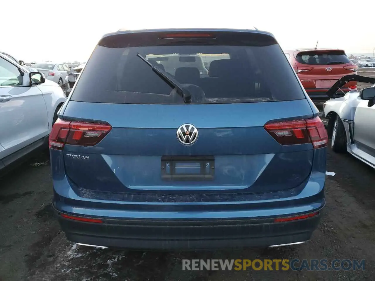 6 Photograph of a damaged car 3VV1B7AX4KM198859 VOLKSWAGEN TIGUAN 2019