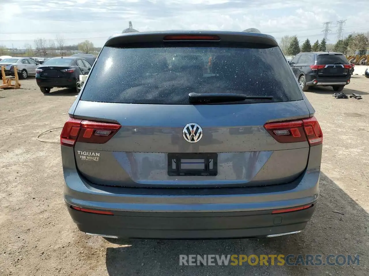 6 Photograph of a damaged car 3VV1B7AX5KM163781 VOLKSWAGEN TIGUAN 2019