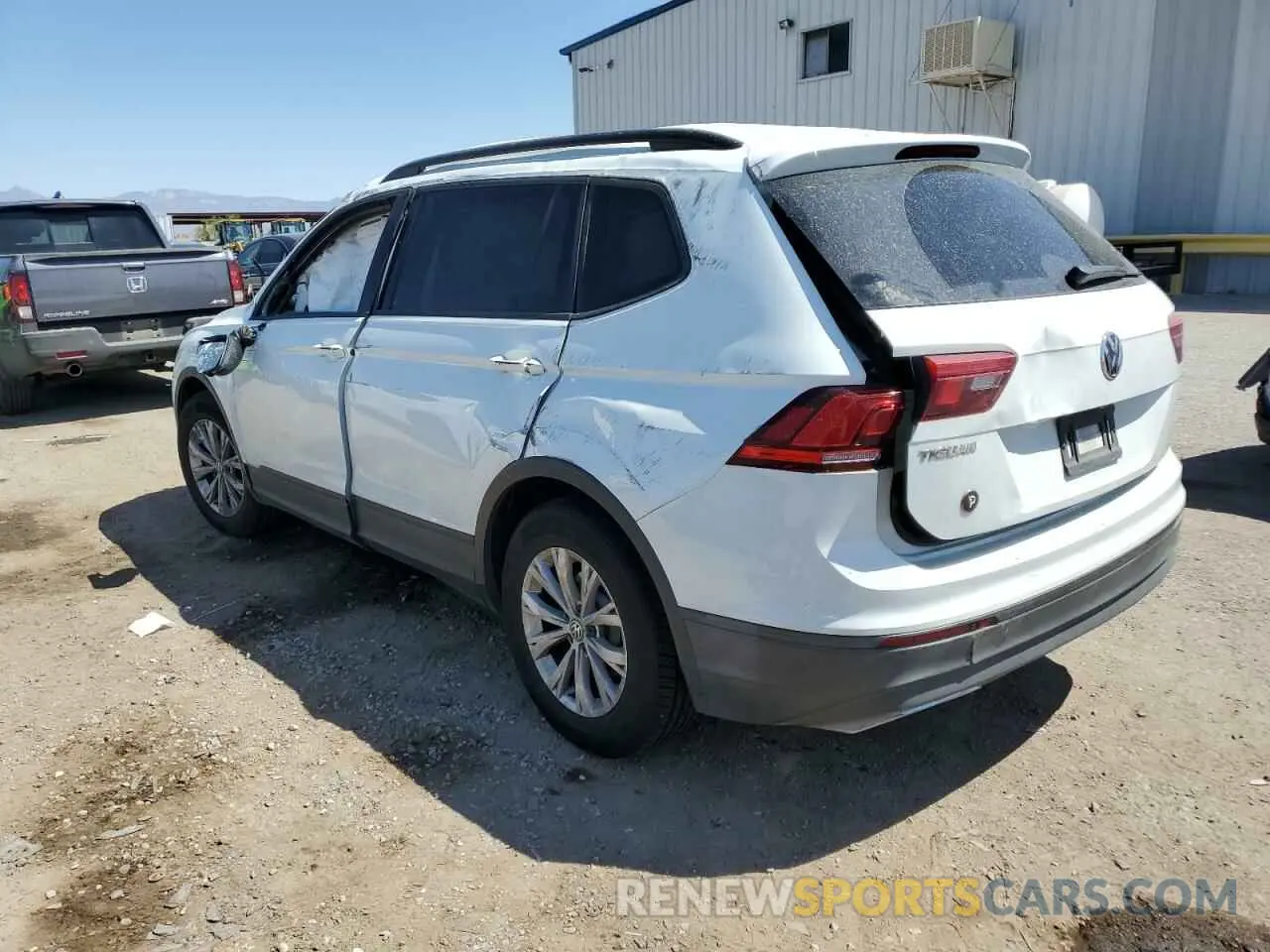 2 Photograph of a damaged car 3VV1B7AX6KM060191 VOLKSWAGEN TIGUAN 2019