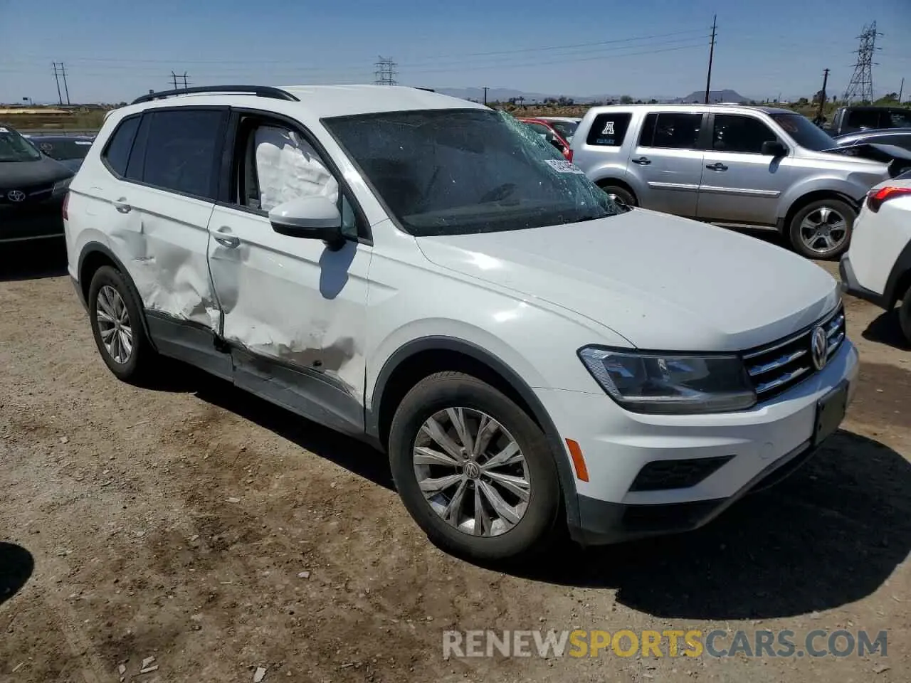 4 Photograph of a damaged car 3VV1B7AX6KM060191 VOLKSWAGEN TIGUAN 2019